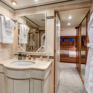 VIP ENSUITE