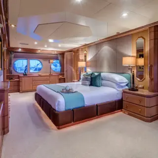 MASTER STATEROOM