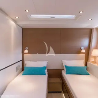 NEYINA - Portside cabin in twin-bedded-version