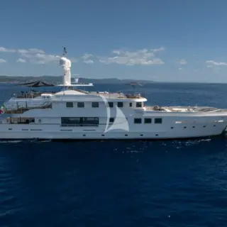 R23 Exterior