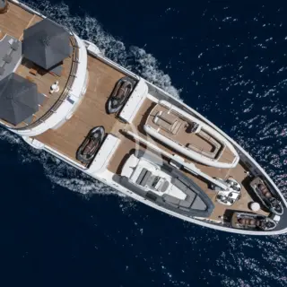 R23 Bow, dinghy and toys area