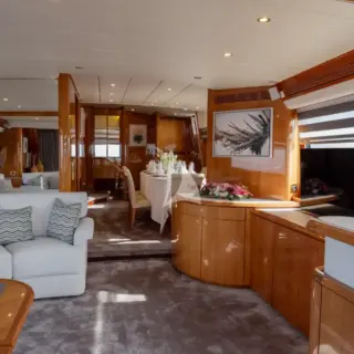 Main salon