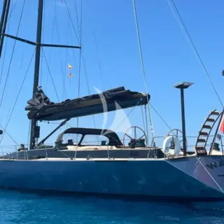 WALLY ONE - Exterior