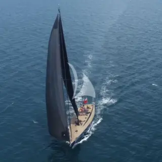 WALLY ONE - Exterior
