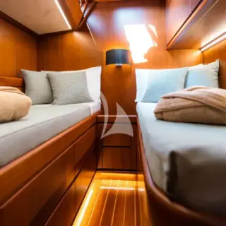 WALLY ONE - Twin Cabin