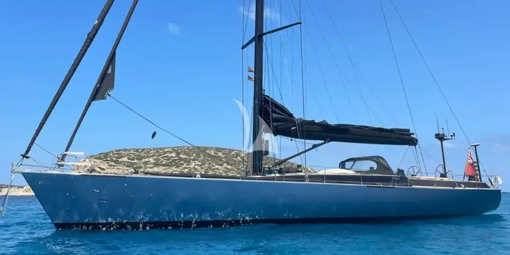 WALLY ONE - Exterior