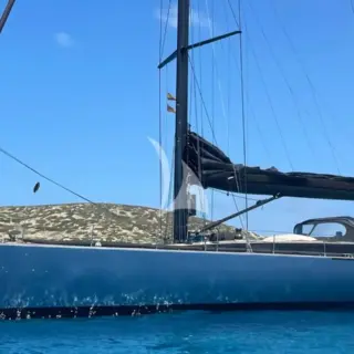 WALLY ONE - Exterior