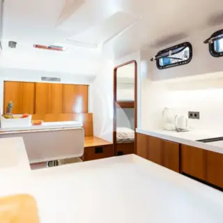 WALLY ONE - Galley