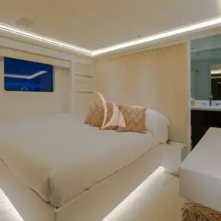 Starboard VIP cabin