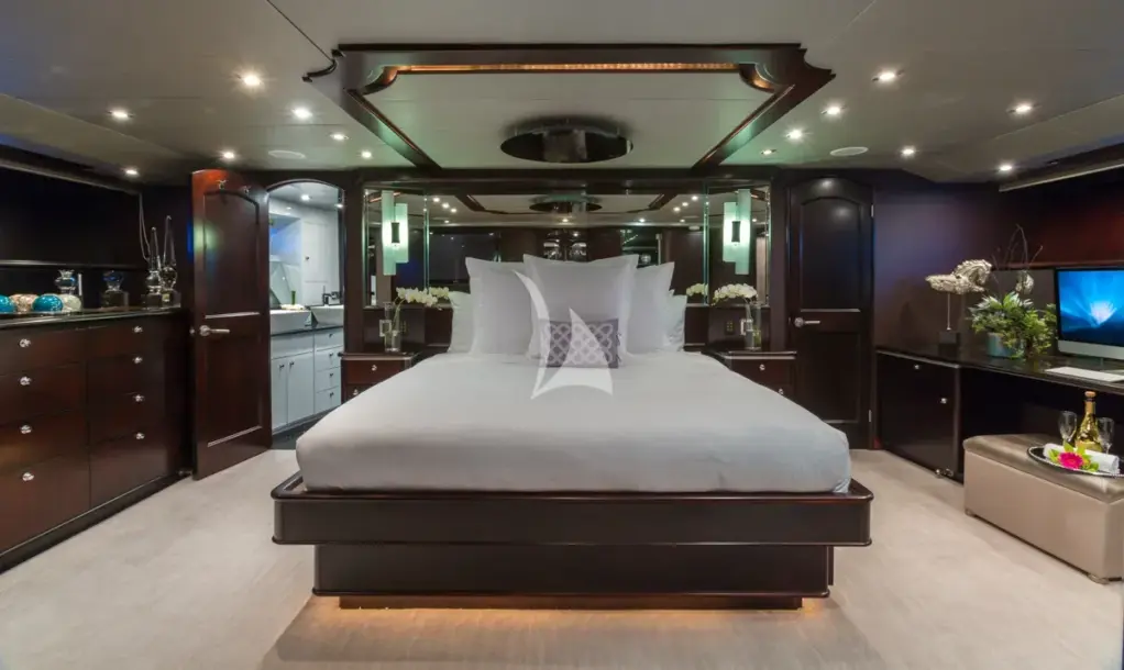 UNBRIDLED - Master King Stateroom