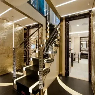 Lobby Lower Deck
