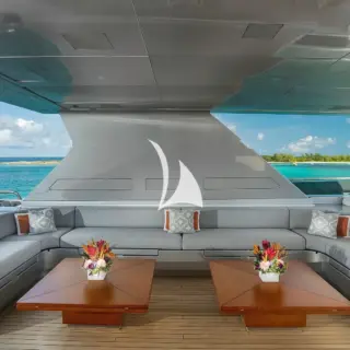 sun deck
