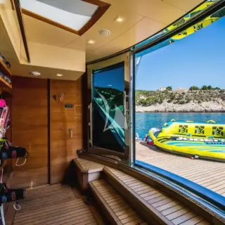 Beach club