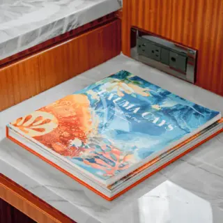 BEACHFRONT - Image 9