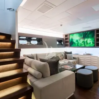 Sky Lounge