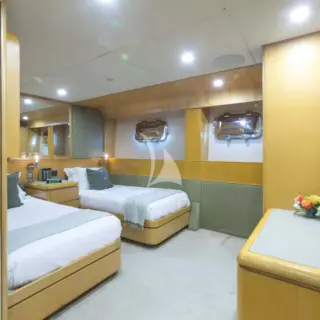 TWIN STATEROOM
