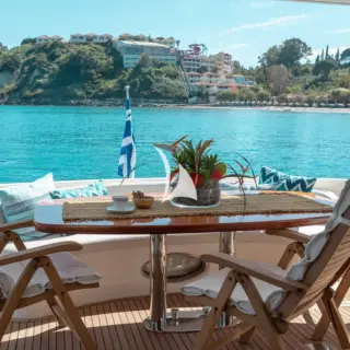Breakfasts onboard
