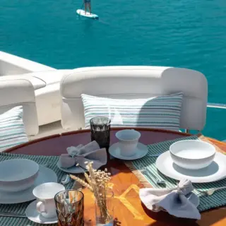 Sundeck details