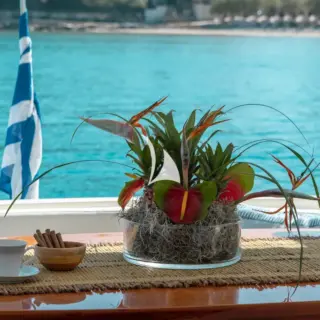 Aftdeck details