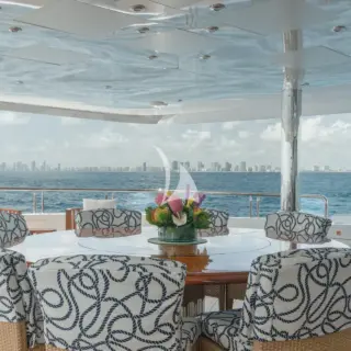 Skylounge Aft Dining