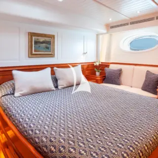 VIP cabin