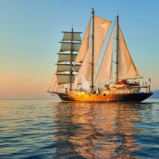 RUNNING ON WAVES - Image 7
