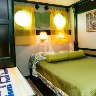 Standard Class cabin