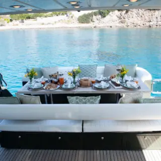 SEAS THE DAY - Aft Deck