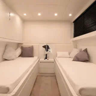 Twin cabin 2