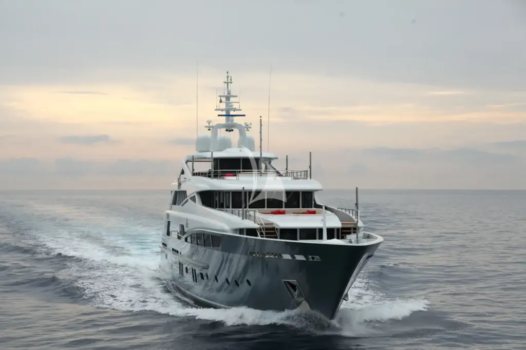 2 LADIES - Cruising III