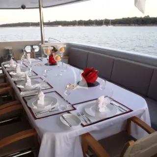 Main deck, dining area for 10