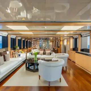 2 LADIES - Main saloon, looking fwd