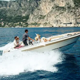5.8m Novurania tender