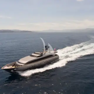cruising fore port view