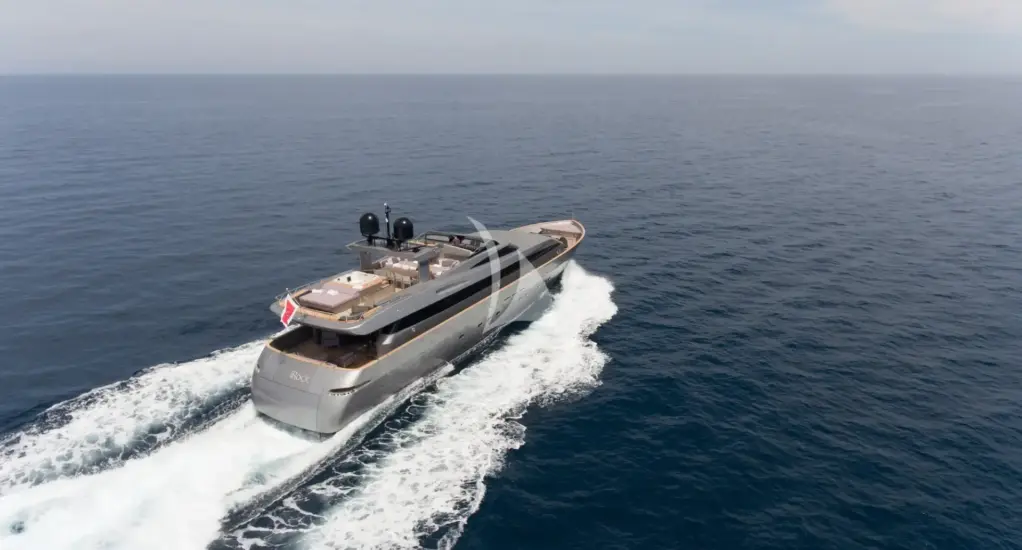 iRock - cruising aft starboard view