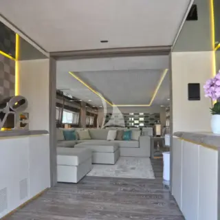 main deck entrance