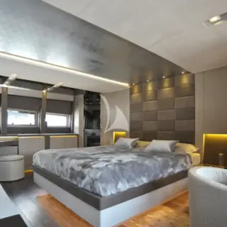 master cabin