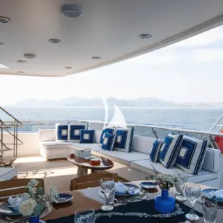 Upper deck 2