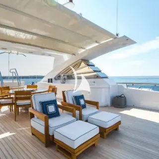Sun deck 1