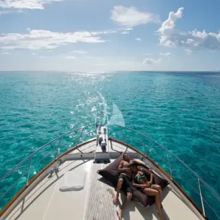 MISS KULANI in South Pacific paradise