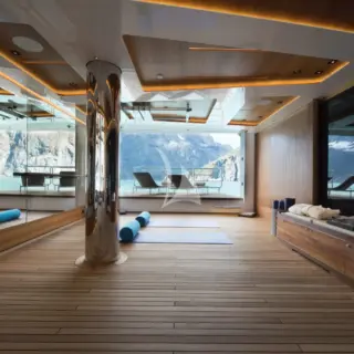 CLOUDBREAK - Image 16