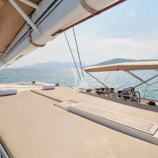 upper deck tanning area