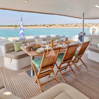 Aft seating area