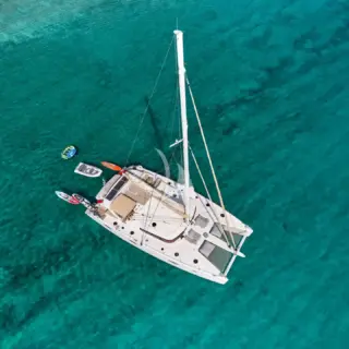 World's End Anchored