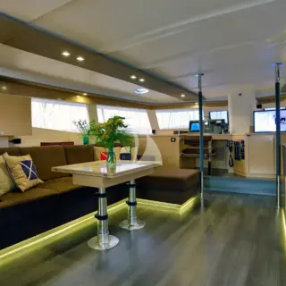 Internal saloon