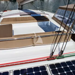 Highjinks - Fly bridge sunbathing/seating area