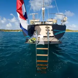 Bathing platform