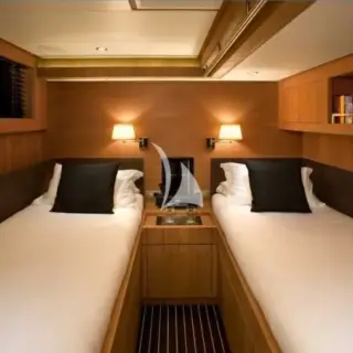 Twin cabin