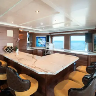 BELUGA | Upper Deck Bar