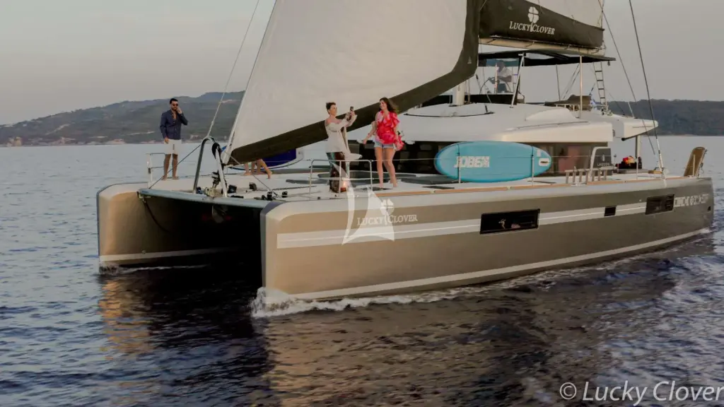 Lucky Clover - Image 3